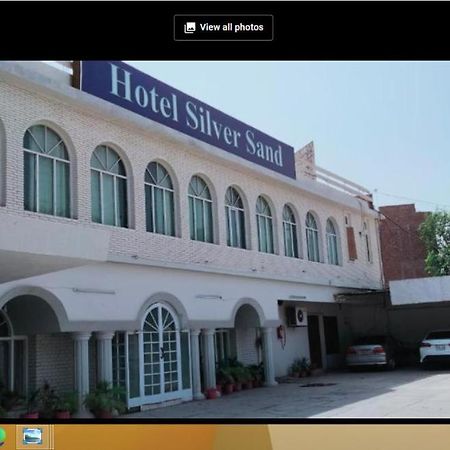 Hotel Silver Sand Multan Ngoại thất bức ảnh