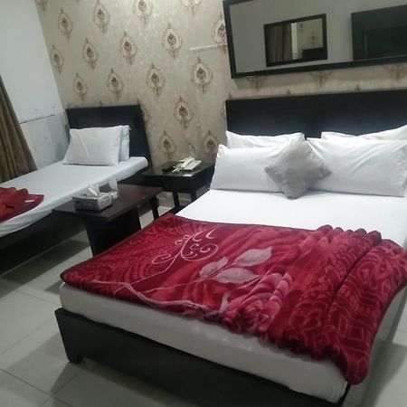 Hotel Silver Sand Multan Ngoại thất bức ảnh